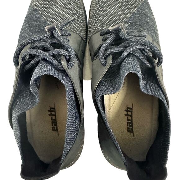 Earth Blaze Blue Knit and Leather Causal Comfort Sneaker, Size 9 - Picture 5 of 6